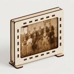 EngravingFrame