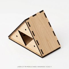 TriangleLamp